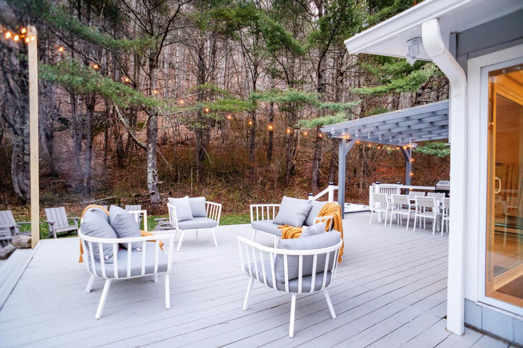 Prattvilla -Catskill -Mountain Escape 5 Bedroom ,3 Bath With Hot Tub Prattsville Buitenkant foto